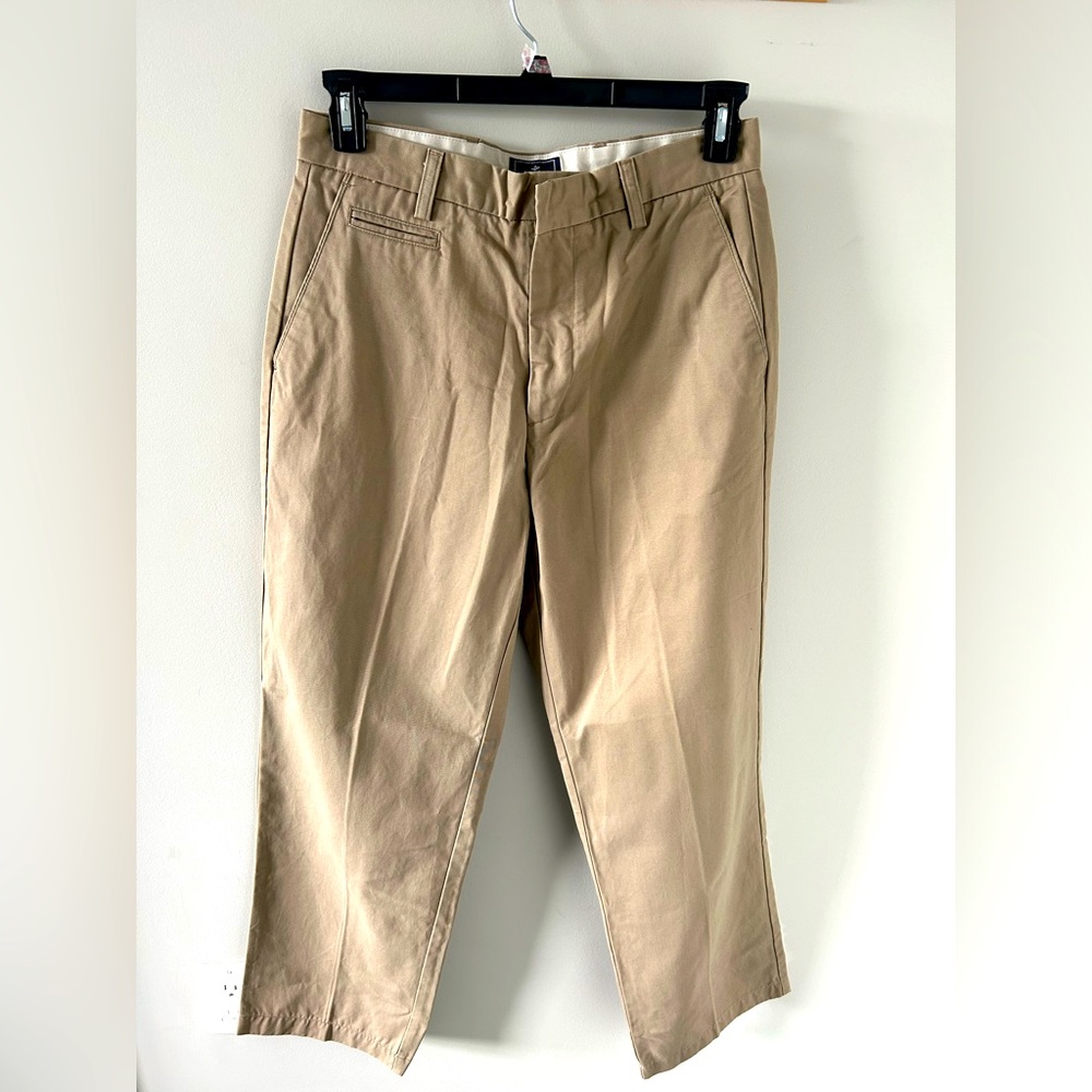 Dockers mens khakis, size 32